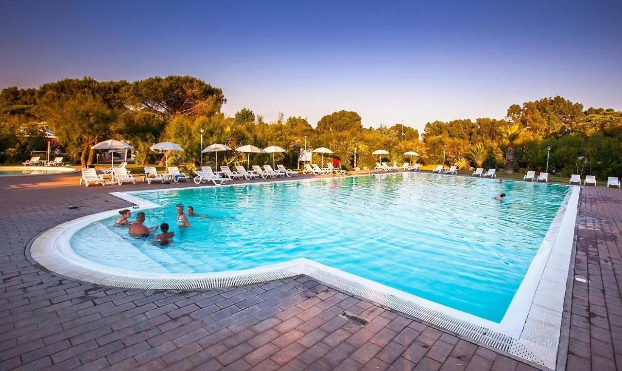 Feriendorf Le Tamerici Mobilehome Asinara Fuer 5 Personen Marina di Cecina